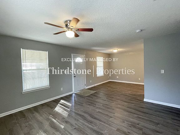 2nd image of 371 Smith St