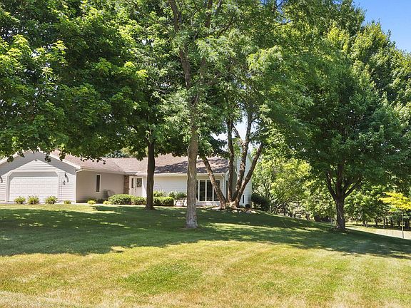 2nd image of W5502 Evergreen ROAD