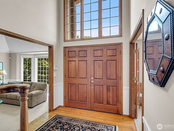 3rd image of 15454 SE 67th Street