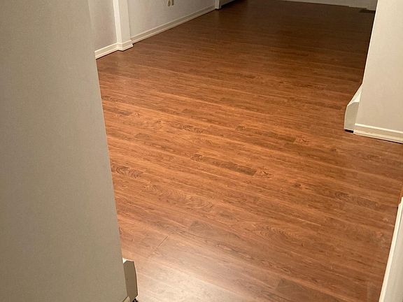 5th image of 810 N McKinley Ave #1
