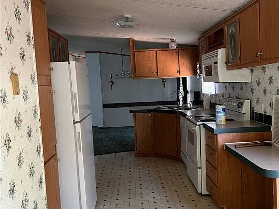 2nd image of 36 Fred Ave