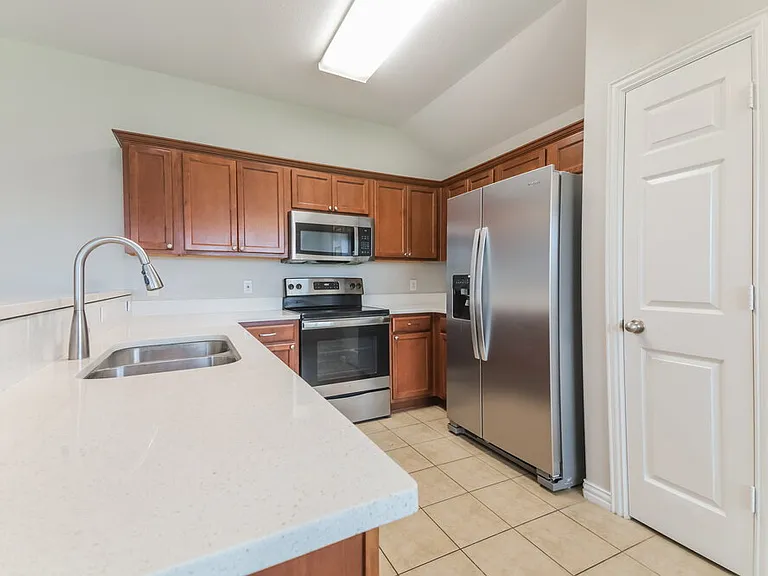 713 Cedar Cove Dr — Photo 10