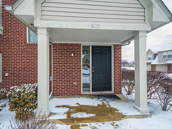 4th image of 1625 Addington Ln