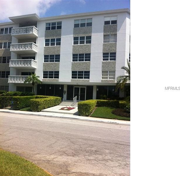 1st image of 1100 N Shore Dr NE Unit 104