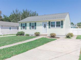 9 Cloverdale Ave, Villas, NJ 08251