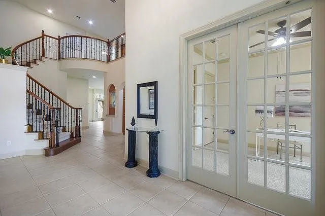 9900 Tree Bend Cv — Photo 5