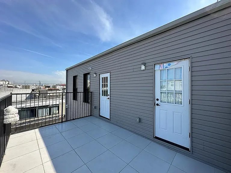 798 McDonald Ave #3A — Photo 16