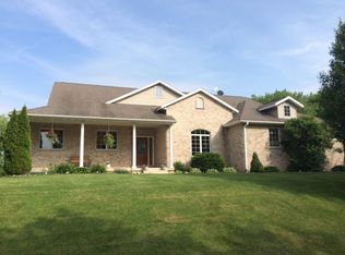 1383 Kaase Rd, Stoughton, WI 53589