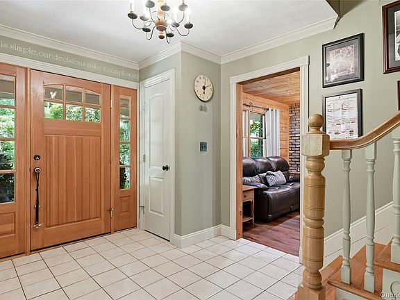 3rd image of 28 Maplewood Drive
