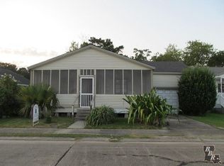 611 General McArthur St, Morgan City, LA 70380