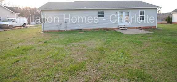 3rd image of 154 Gilead Ln