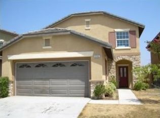 2235 Jornada Dr, Perris, CA 92571