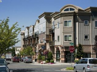 15052 NW Central Dr APT 902, Portland, OR 97229