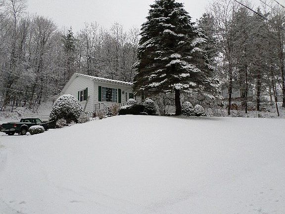 4th image of 5 Wilcox Ave