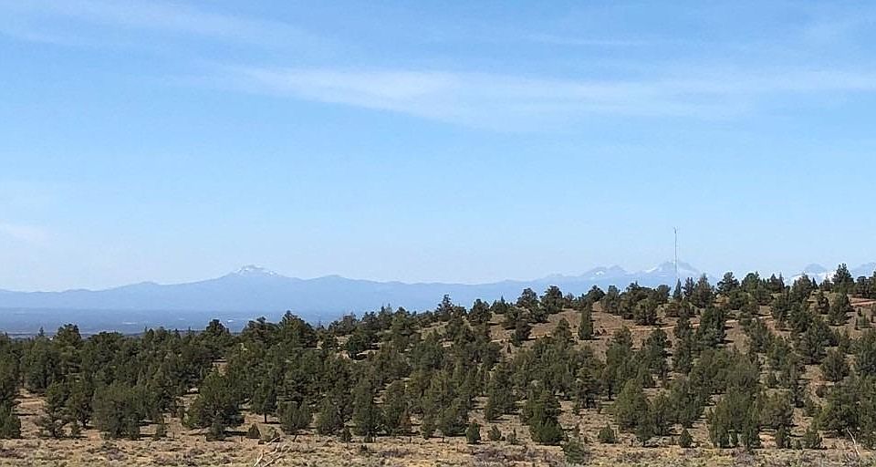 1st image of 26214 S Crooked River Hwy