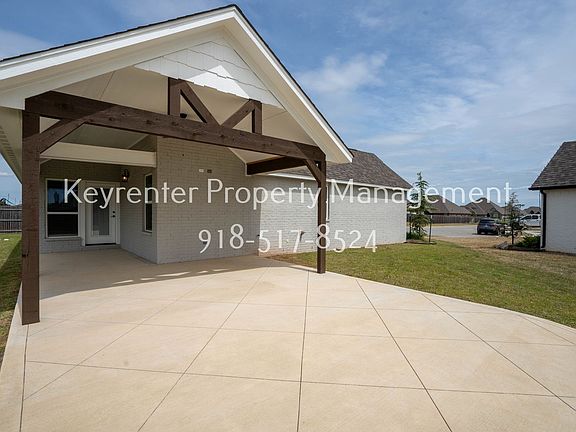 4th image of 4522 S 177th East Pl