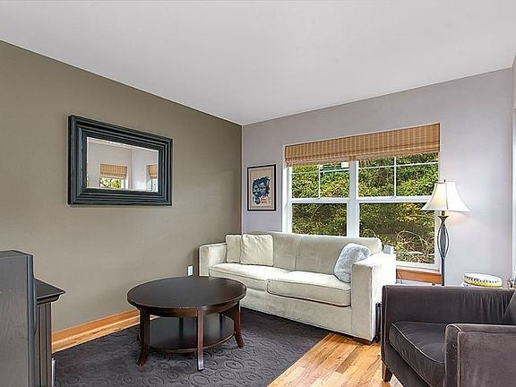 4th image of 9101 23rd Ave NE #A