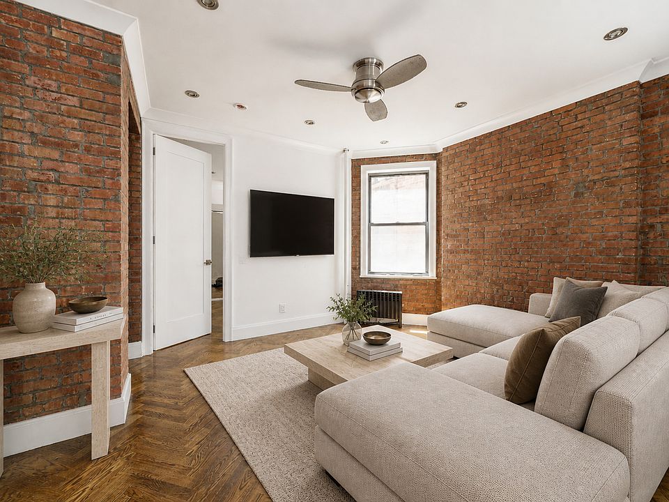 1st image of 25 Grove St #3R