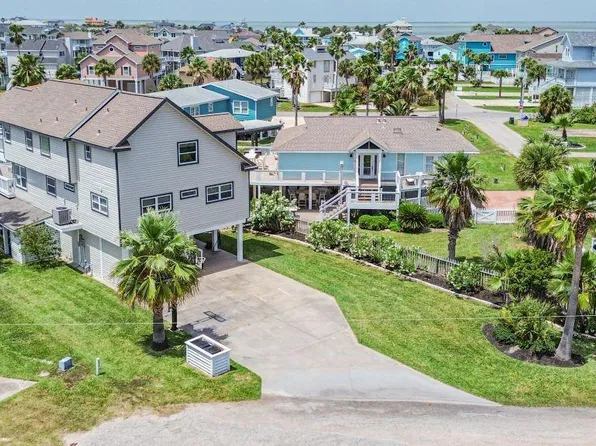 4319 Spanish Main, Jamaica Beach, TX 77554