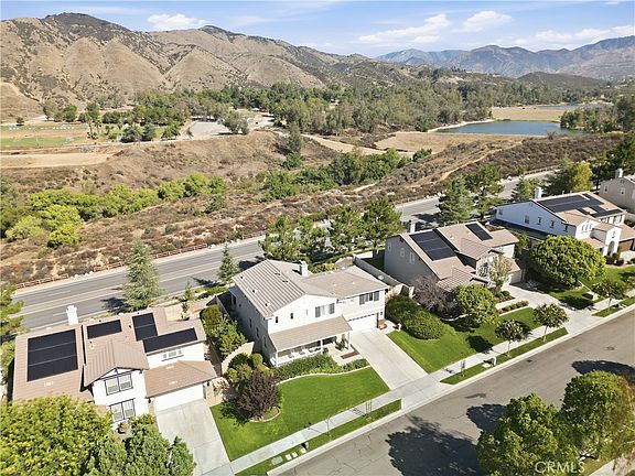 3rd image of 34532 Fawn Ridge Pl