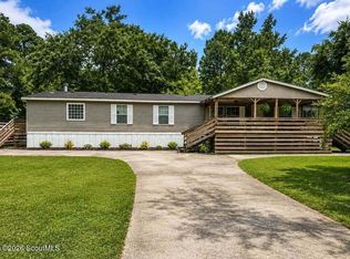 380 Pennick Rd, Brunswick, GA 31525