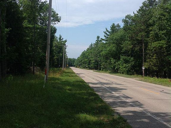 4th image of W Harbor Hwy #62