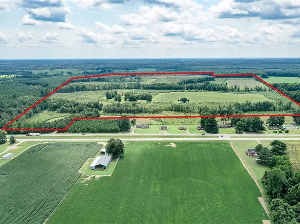 23114 Southampton Pkwy, Courtland, VA 23837