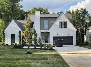 468 Hogan Rd, Nashville, TN 37220