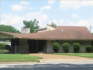 2nd image of 1090 N McLean Blvd