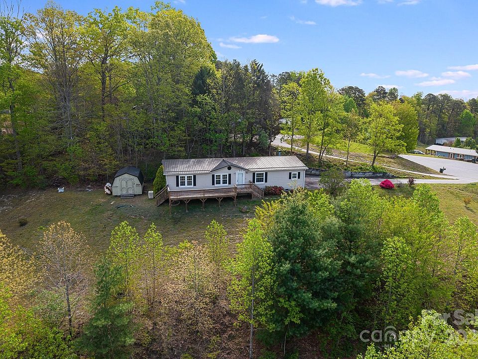 1st image of 218 Sandy Creek Ct