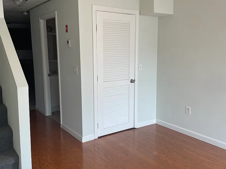 22 Wall St #26B — Photo 7