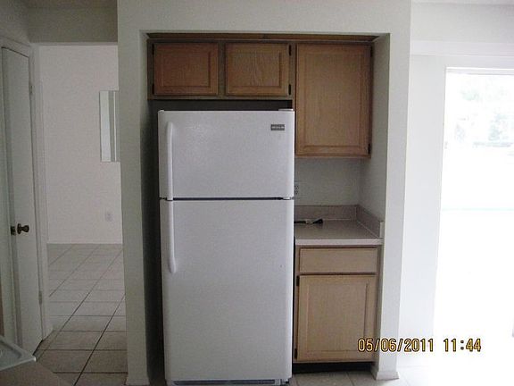 3rd image of 3100 Marshland Ct