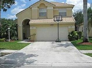 1375 NW 143rd Ave, Pembroke Pines, FL 33028