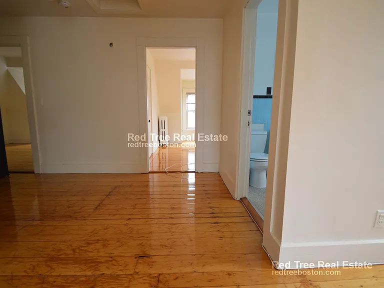 45 Auburn St #3 — Photo 6
