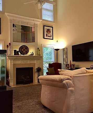 5th image of 1624 Drayton Ct