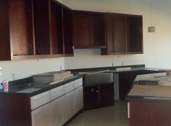 2nd image of 3092 W Lake Ave
