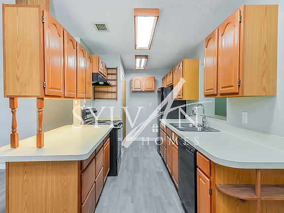 019-photo-kitchen-11519832_08152022