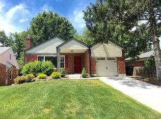 8828 Washington Ave, Saint Louis, MO 63124