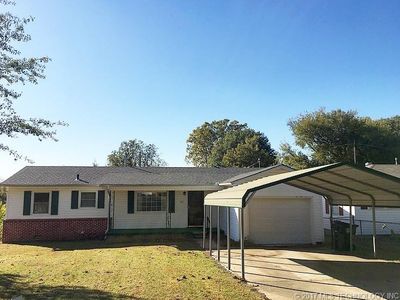 922 S Liberty Ave, Okmulgee, OK, 74447