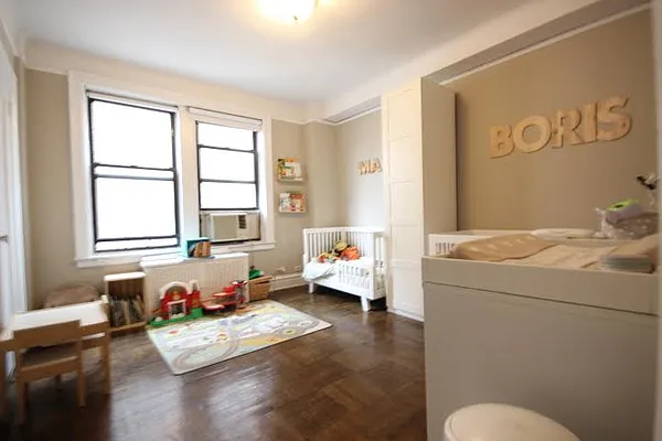 Rented by (Legacy) NY Quality Living Uptown | media 6