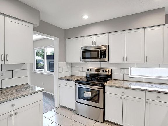 Kitchen_2