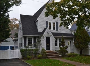 2098 Felix Ct, Baldwin, NY 11510