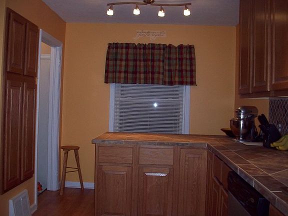 2nd image of 16153 Oceana Ave