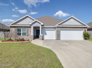 4006 Lighthouse Dr, Long Beach, MS 39560