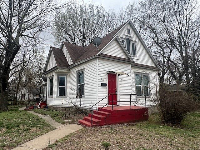 1st image of 202-204 S Roane St