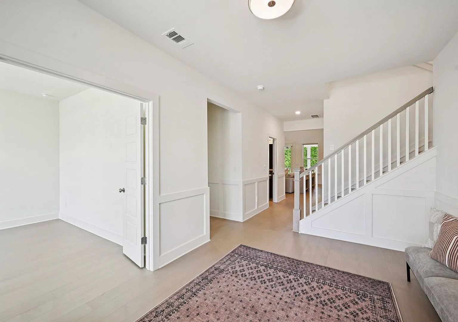 7945 Heritage Farm Ct. — Photo 3