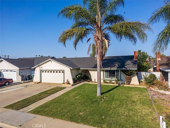 2nd image of 2631 S Sacramento Pl