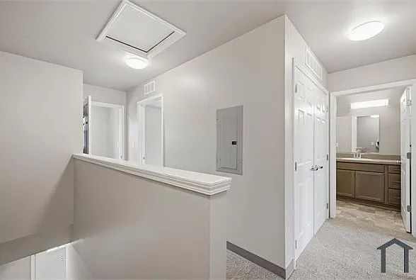 1517 Avenue A #2 — Photo 23