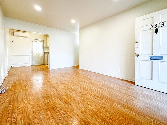 2nd image of 2313 Tulare Ave