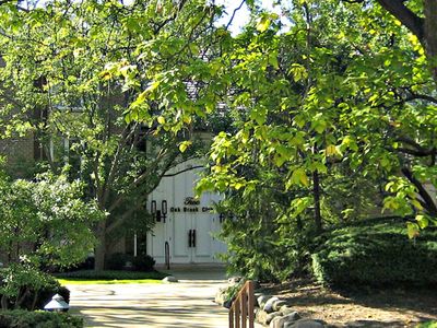 2 Oak Brook Club Dr APT C311, Oak Brook, IL, 60523